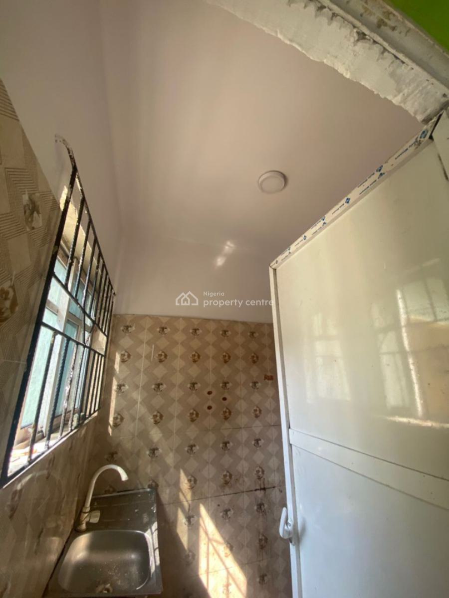 Selfcon, in an Estate, Badore, Ajah, Lagos, Self Contain (single Rooms) for Rent
