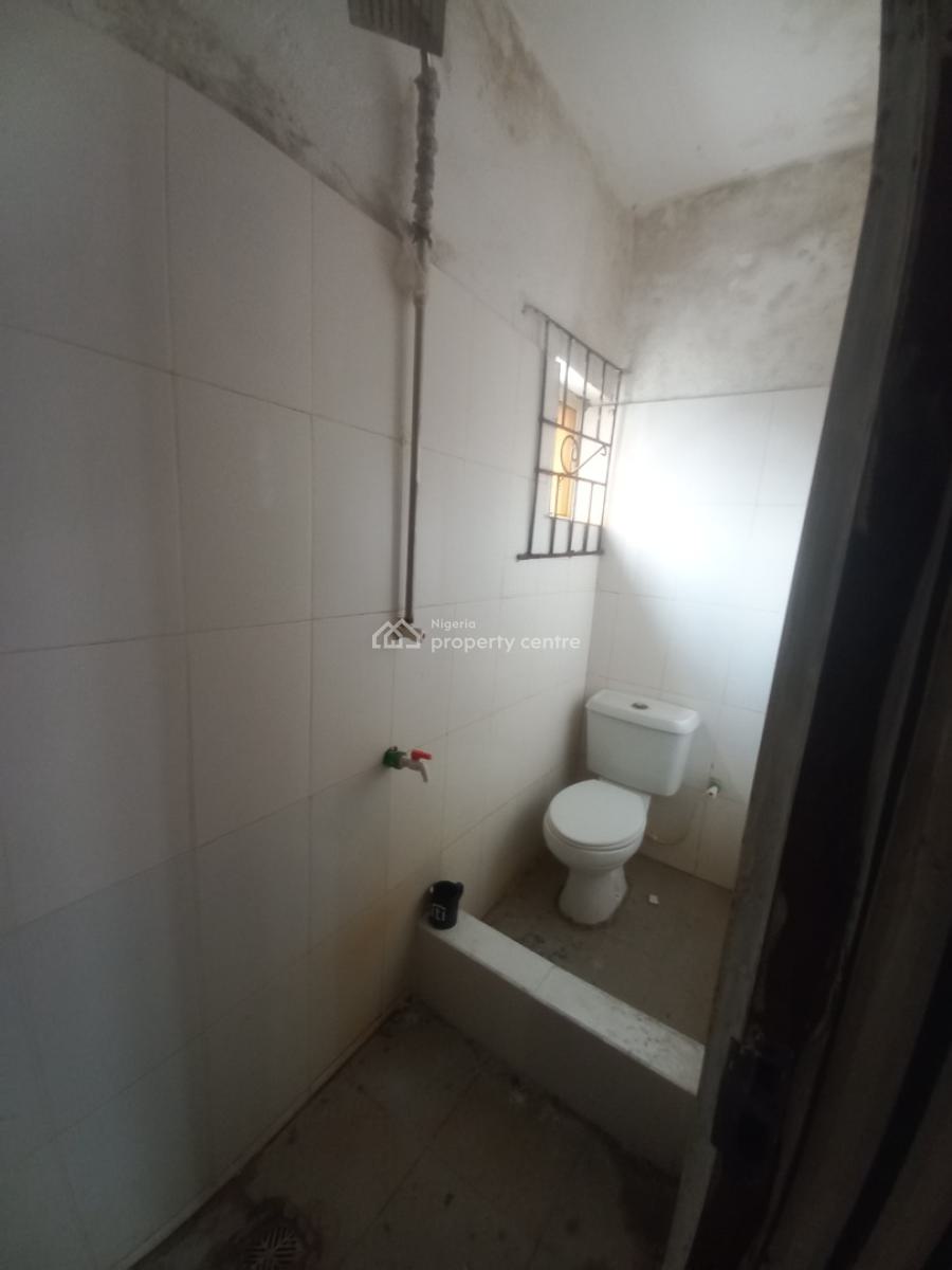 Spacious Mini Flat with 2 Toilets, Upstairs, Thera Annex, Sangotedo, Ajah, Lagos, Mini Flat (room and Parlour) for Rent