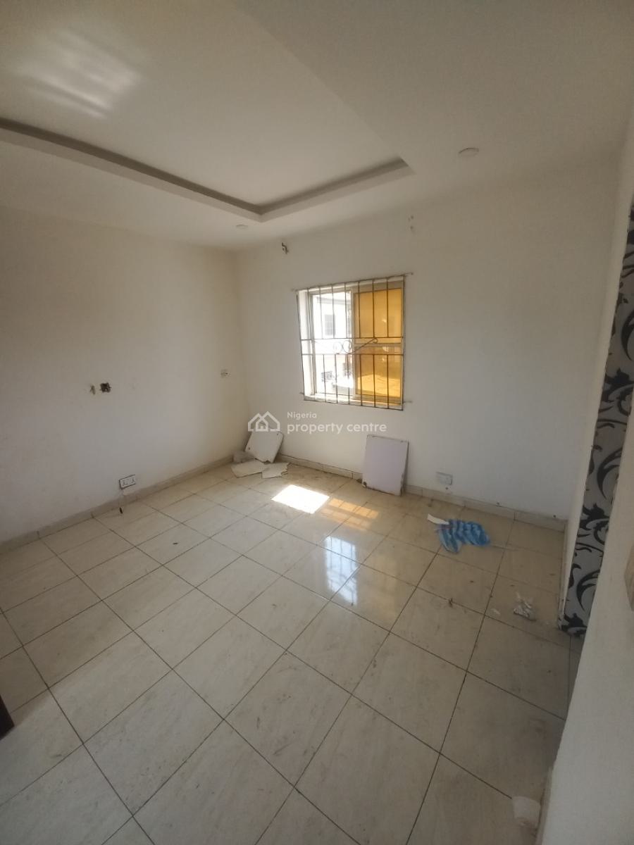Spacious Mini Flat with 2 Toilets, Upstairs, Thera Annex, Sangotedo, Ajah, Lagos, Mini Flat (room and Parlour) for Rent