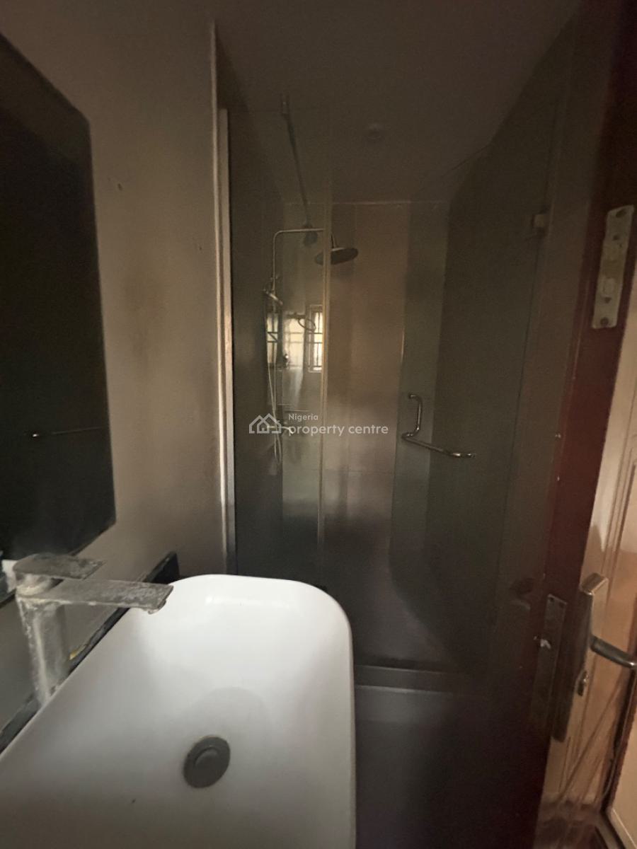 1 Bedroom / Mini Flat, Ayinde Akinmade, Lekki Phase 1, Lekki, Lagos, Mini Flat (room and Parlour) for Rent