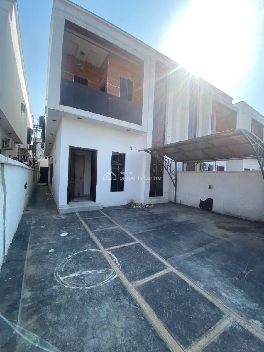Super Luxurious Massive Roomself Contained (shared), Rising Gold Estate, Ikota, Lekki, Lagos, Flat / Apartment for Rent