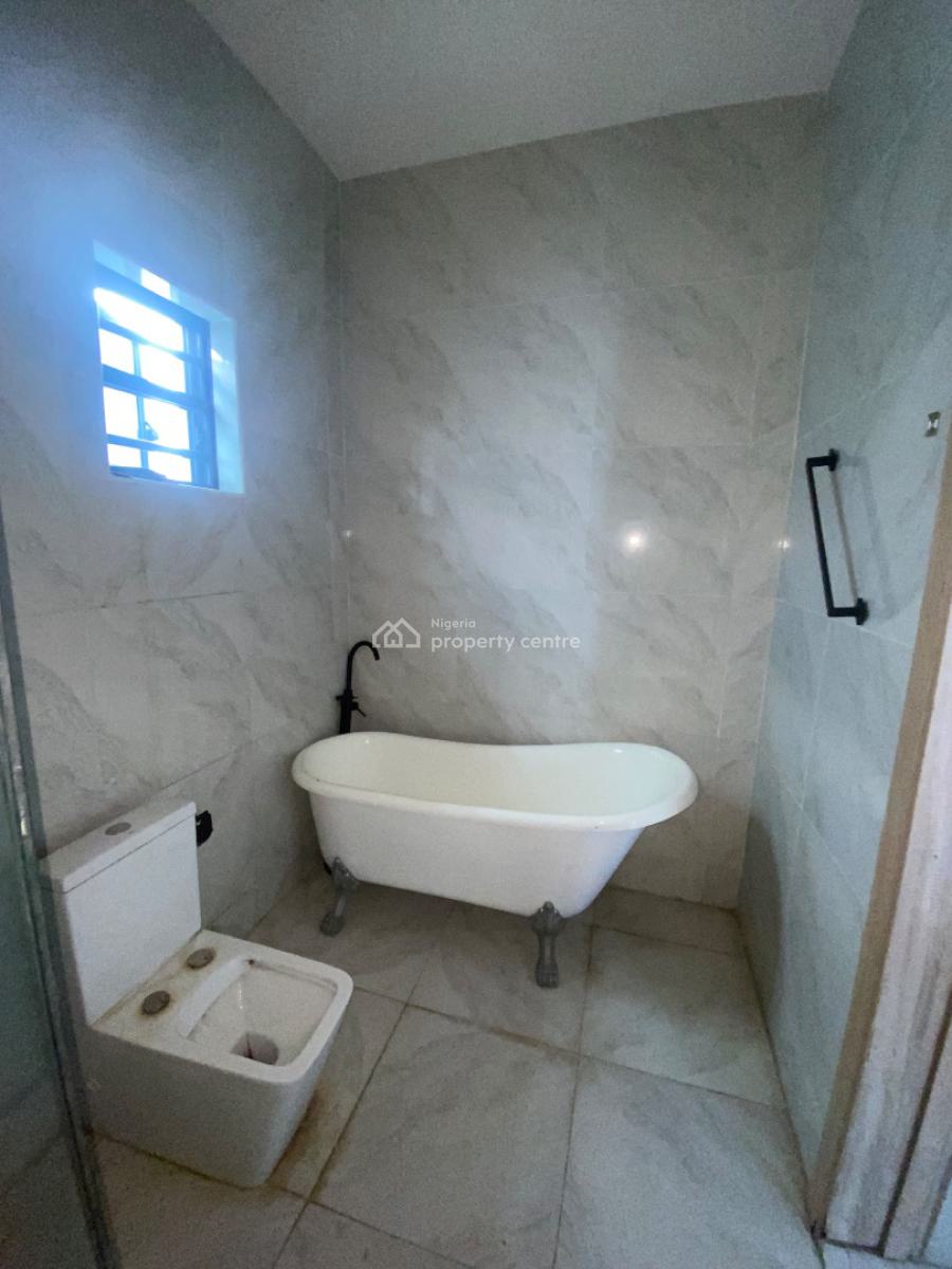 Super Luxurious Massive Roomself Contained (shared), Rising Gold Estate, Ikota, Lekki, Lagos, Flat / Apartment for Rent