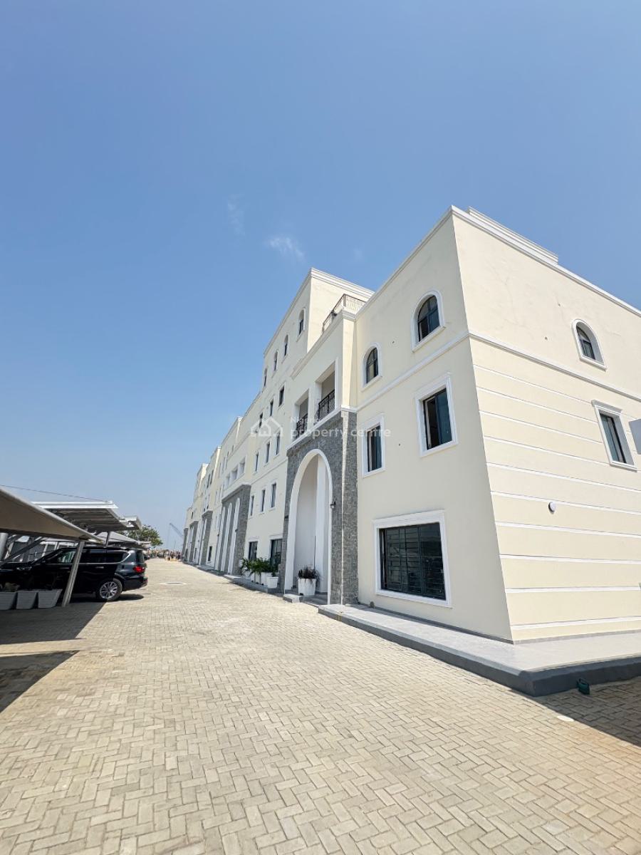 4 Bedrooms Terrace, Off Admiralty Road, Lekki, Lagos, Semi-detached Duplex for Rent