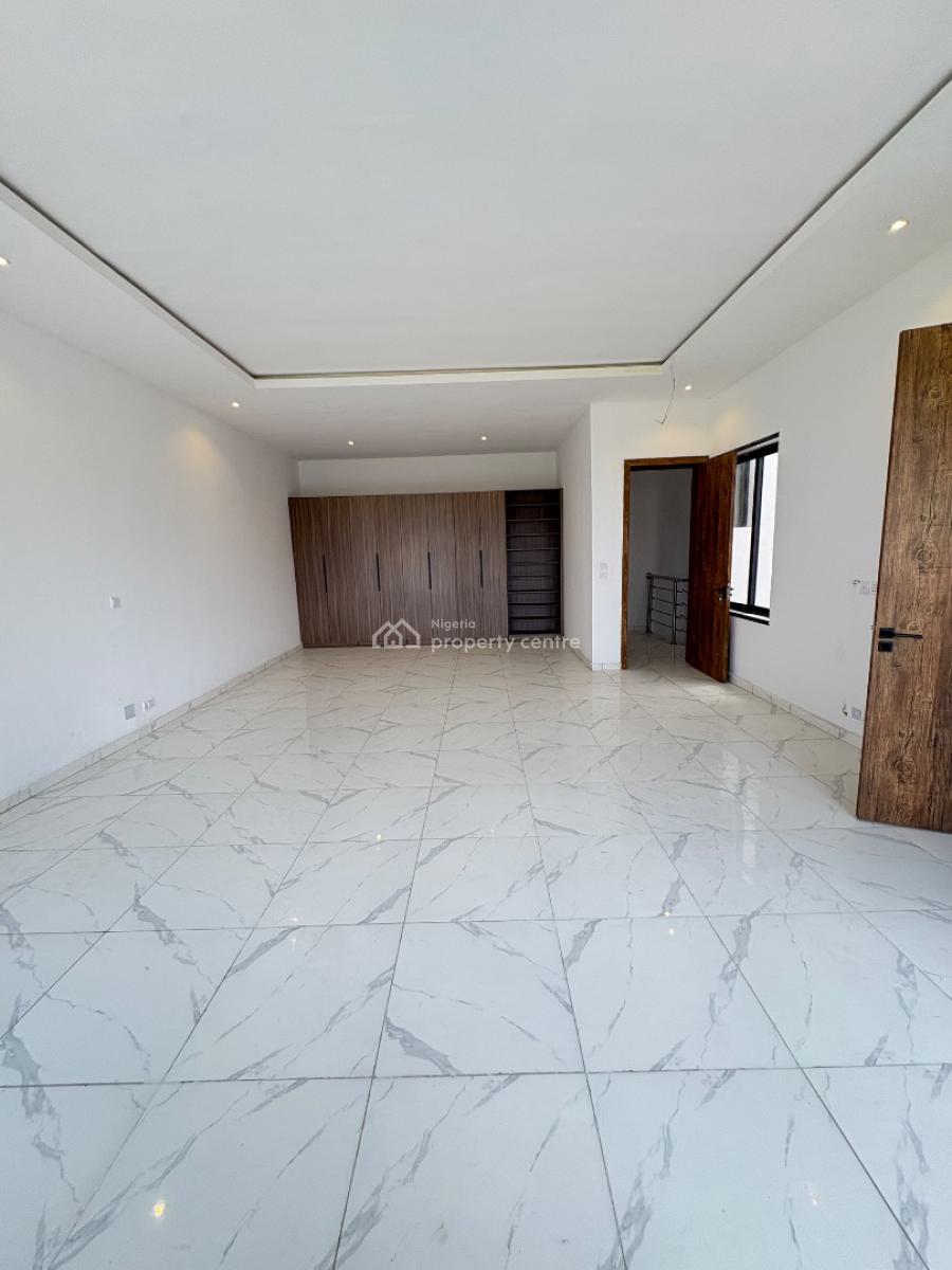 4 Bedrooms Terrace, Off Admiralty Road, Lekki, Lagos, Semi-detached Duplex for Rent