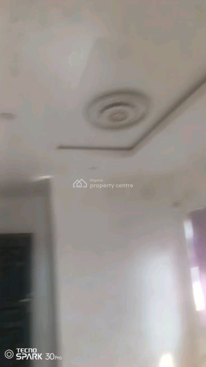 Standard and Executive Self Contain, Alagomeji, Yaba, Lagos, Self Contain (single Rooms) for Rent