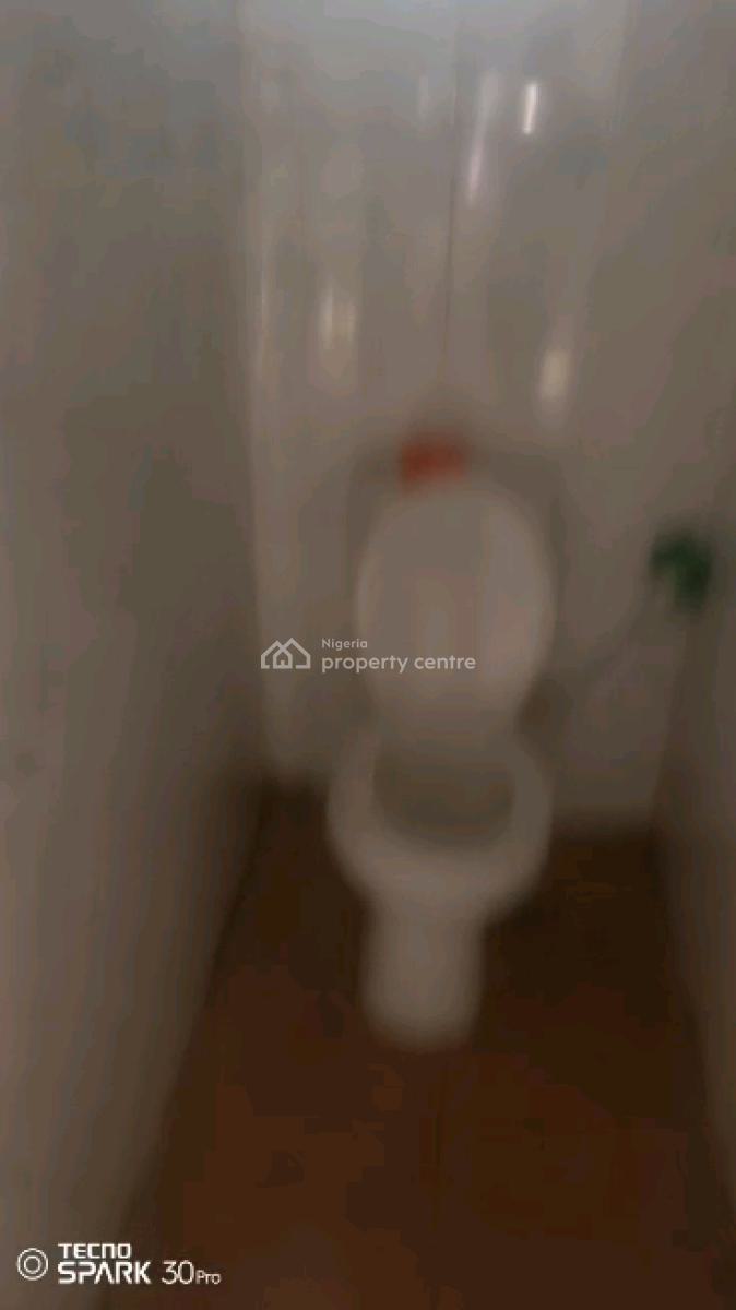 Standard and Executive Self Contain, Alagomeji, Yaba, Lagos, Self Contain (single Rooms) for Rent