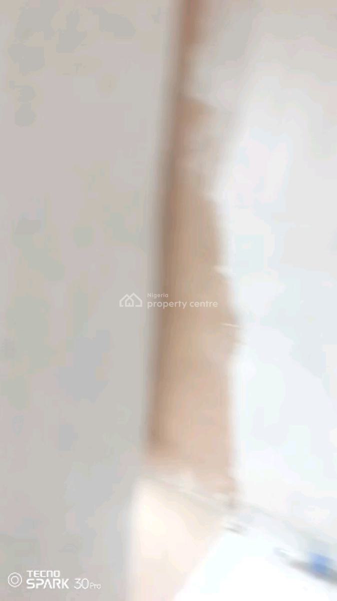 Standard and Executive Self Contain, Alagomeji, Yaba, Lagos, Self Contain (single Rooms) for Rent