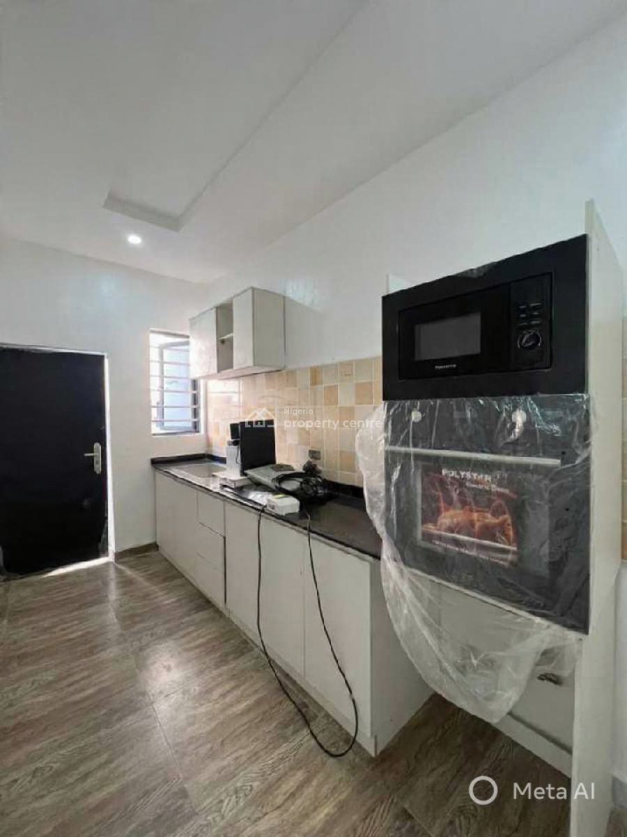 Luxury 2 Bedroom Apartment, Ologolo, Lekki, Lagos, Block of Flats for Sale