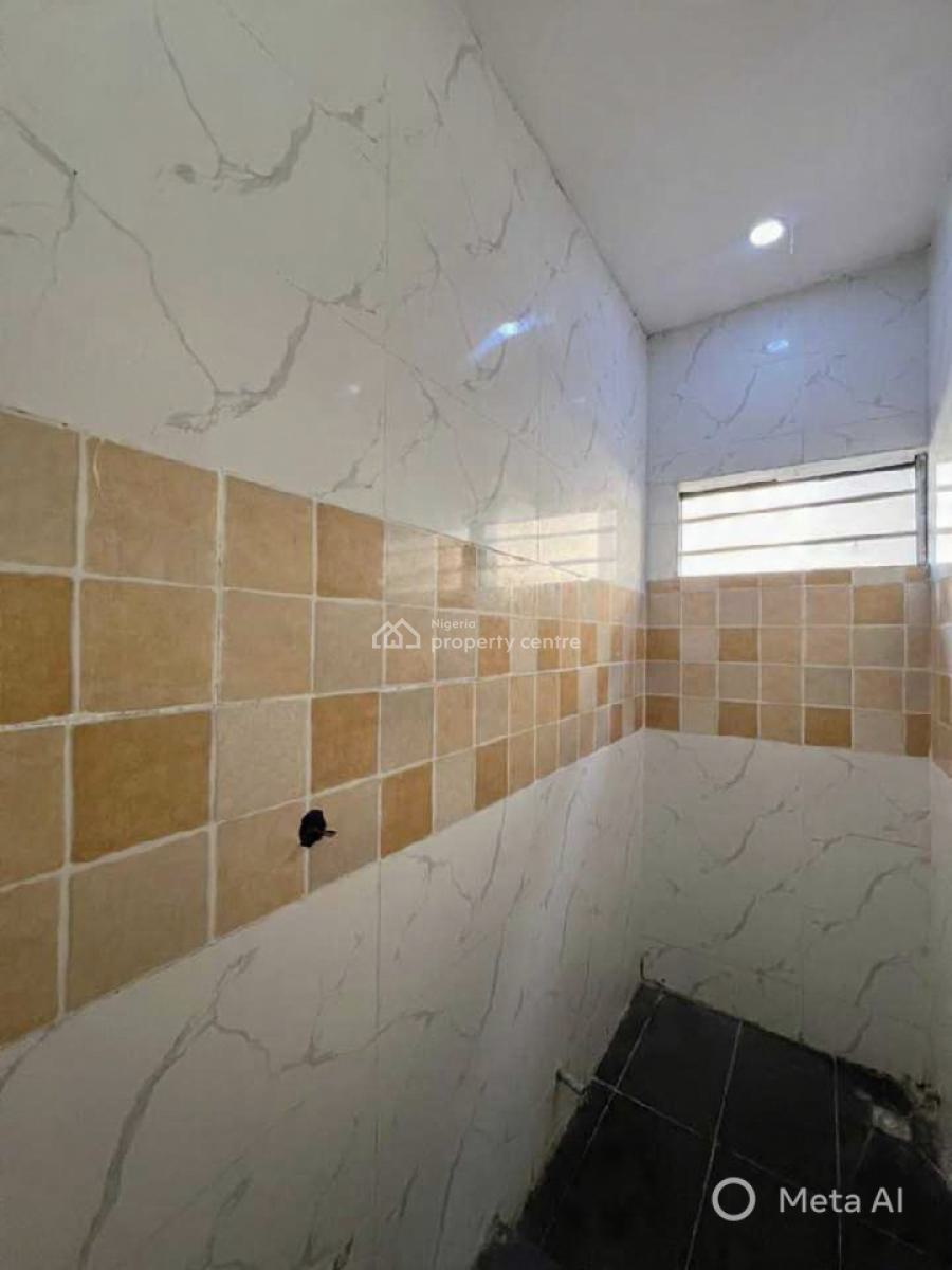 Luxury 2 Bedroom Apartment, Ologolo, Lekki, Lagos, Block of Flats for Sale