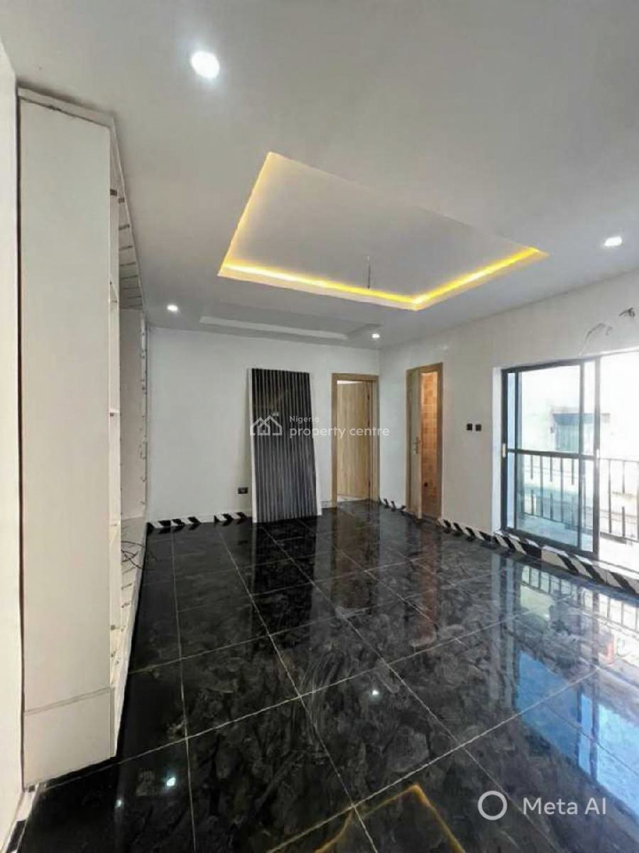 Luxury 1 Bedroom Apartment, Ologolo, Lekki, Lagos, Block of Flats for Sale