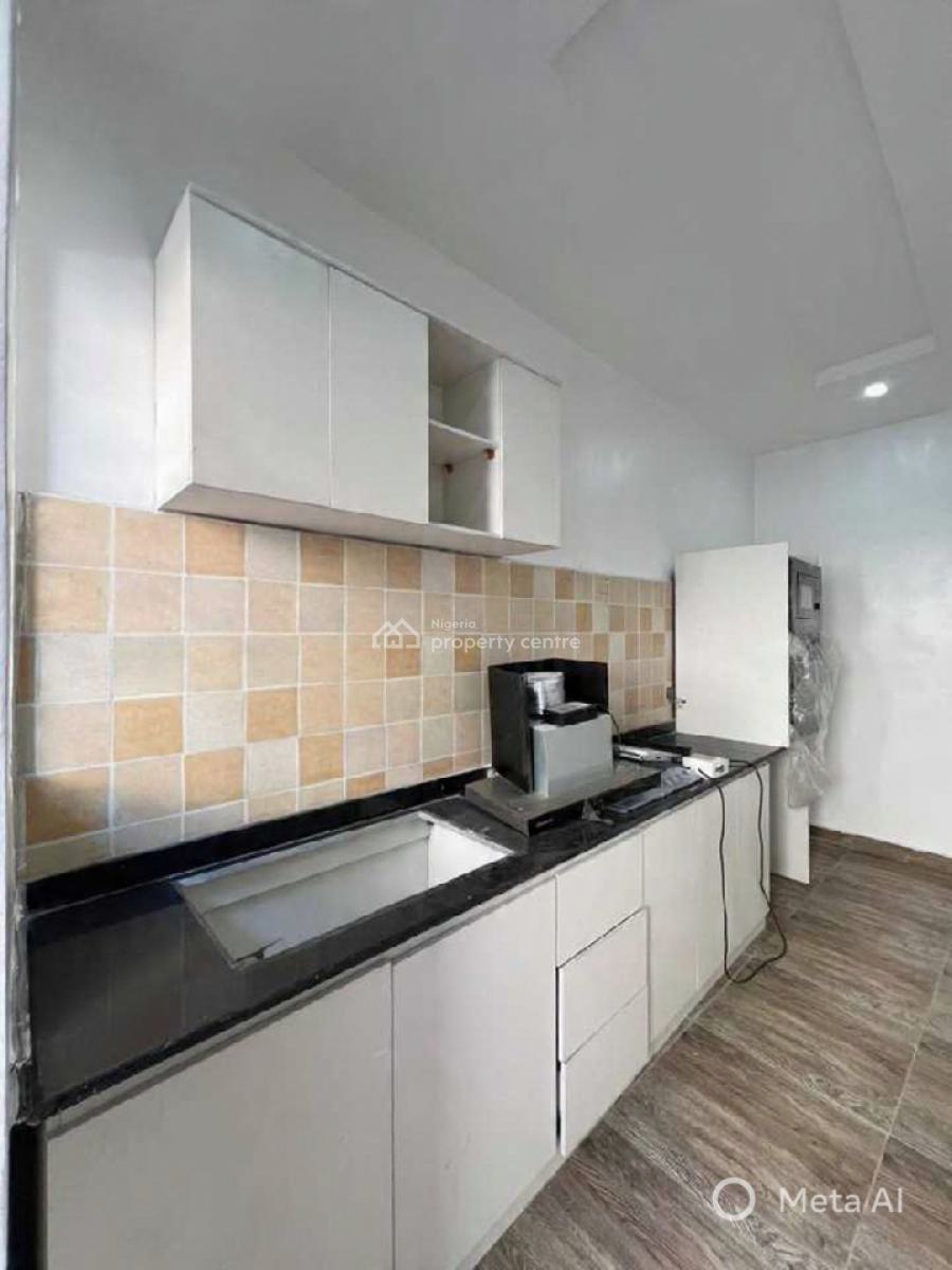 Luxury 1 Bedroom Apartment, Ologolo, Lekki, Lagos, Block of Flats for Sale