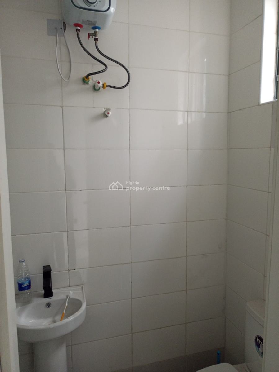 Luxury and Spacious 4 Bedroom Terrace Duplex, Ikota, Lekki, Lagos, Terraced Duplex for Sale