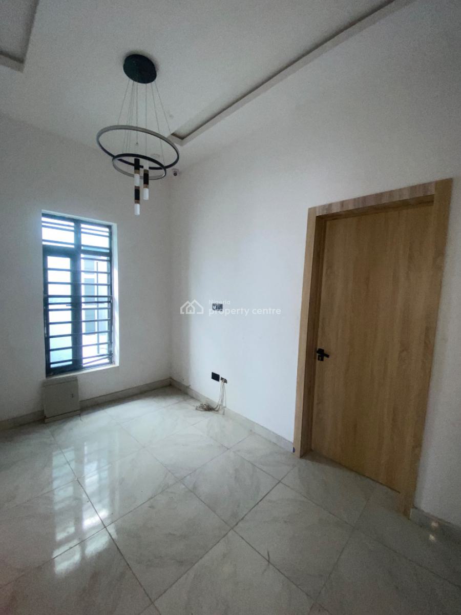 Roomself Contain in a Serene Environment (shared), Rising Gold Estate, Ikota, Lekki, Lagos, Flat / Apartment for Rent