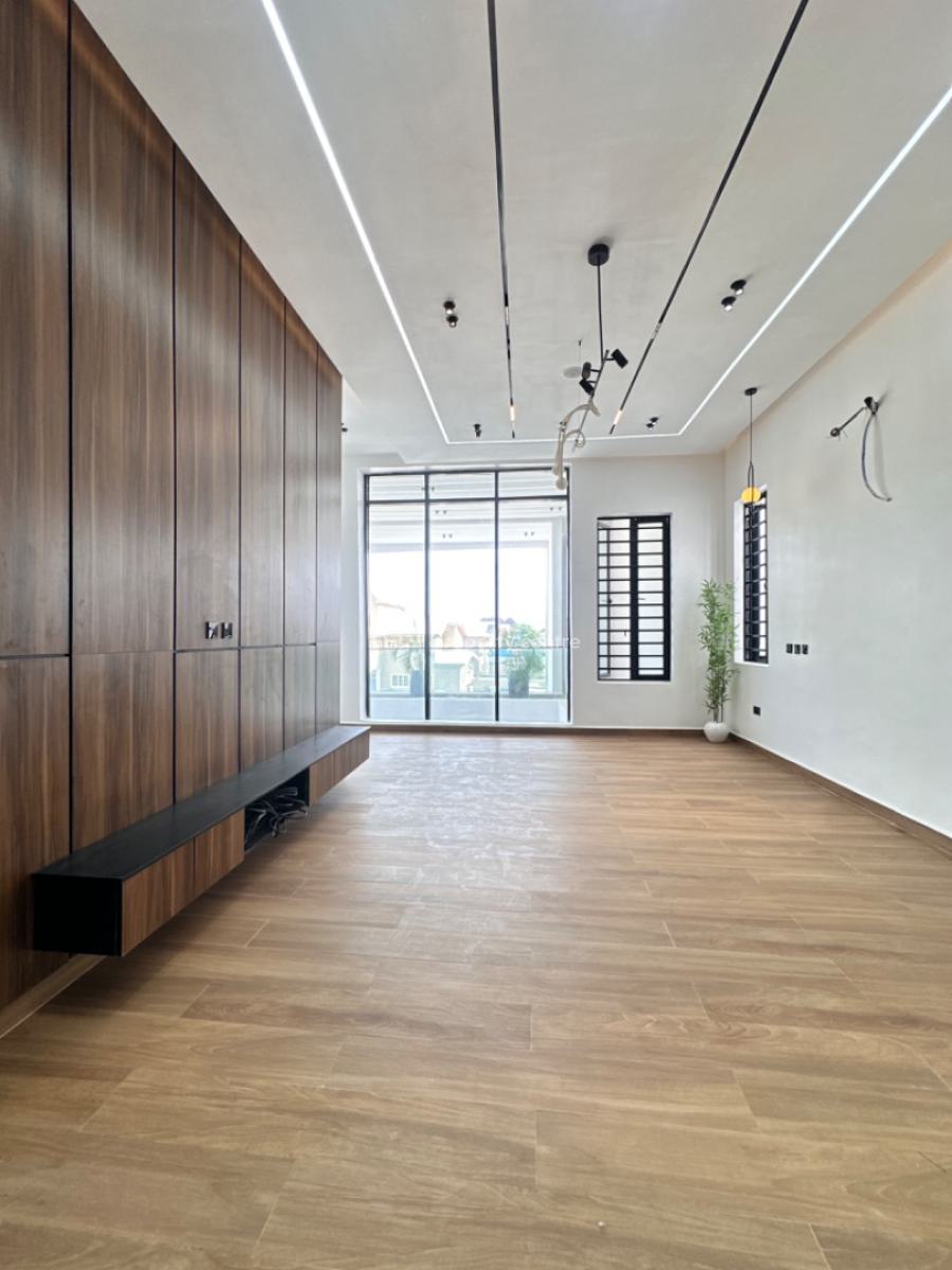 Luxurious 5 Bedroom House, Lekki, Lagos, Detached Duplex for Sale