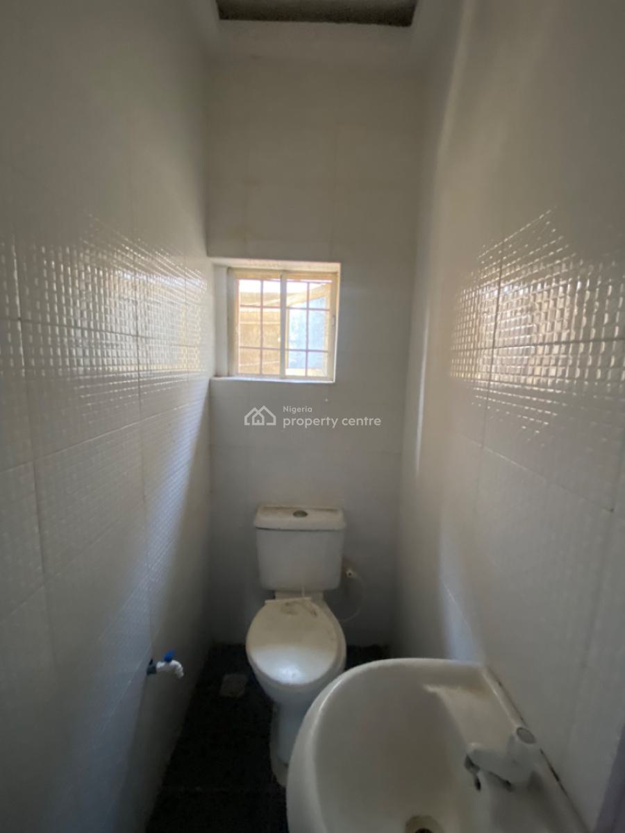 Very Sweet and Lovable Sharp Classic 2 Bedrooms Terraced Duplex, Amili Estate, Coastal Road Axis, Okun-ajah, Ajah, Lagos, Flat / Apartment for Rent