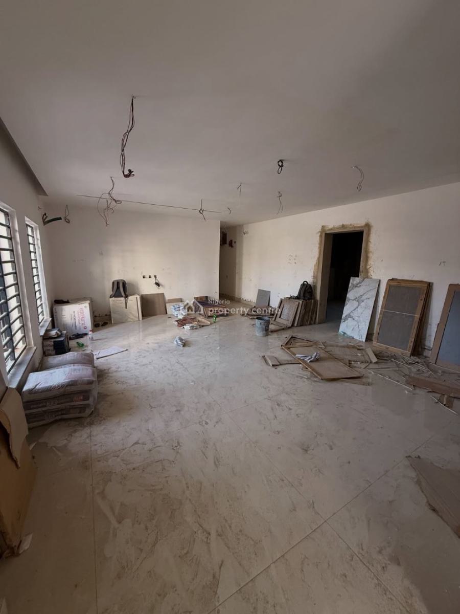 Spacious 3 Bedroom Apartment, Jahi, Abuja, Block of Flats for Sale