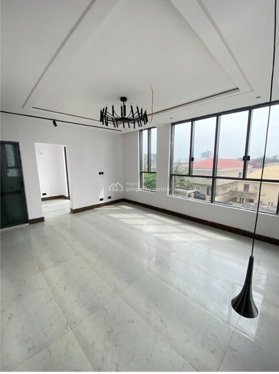 Spacious 5 Bedroom Detached Duplex with Bq, Lekki Phase 1, Lekki, Lagos, Detached Duplex for Sale