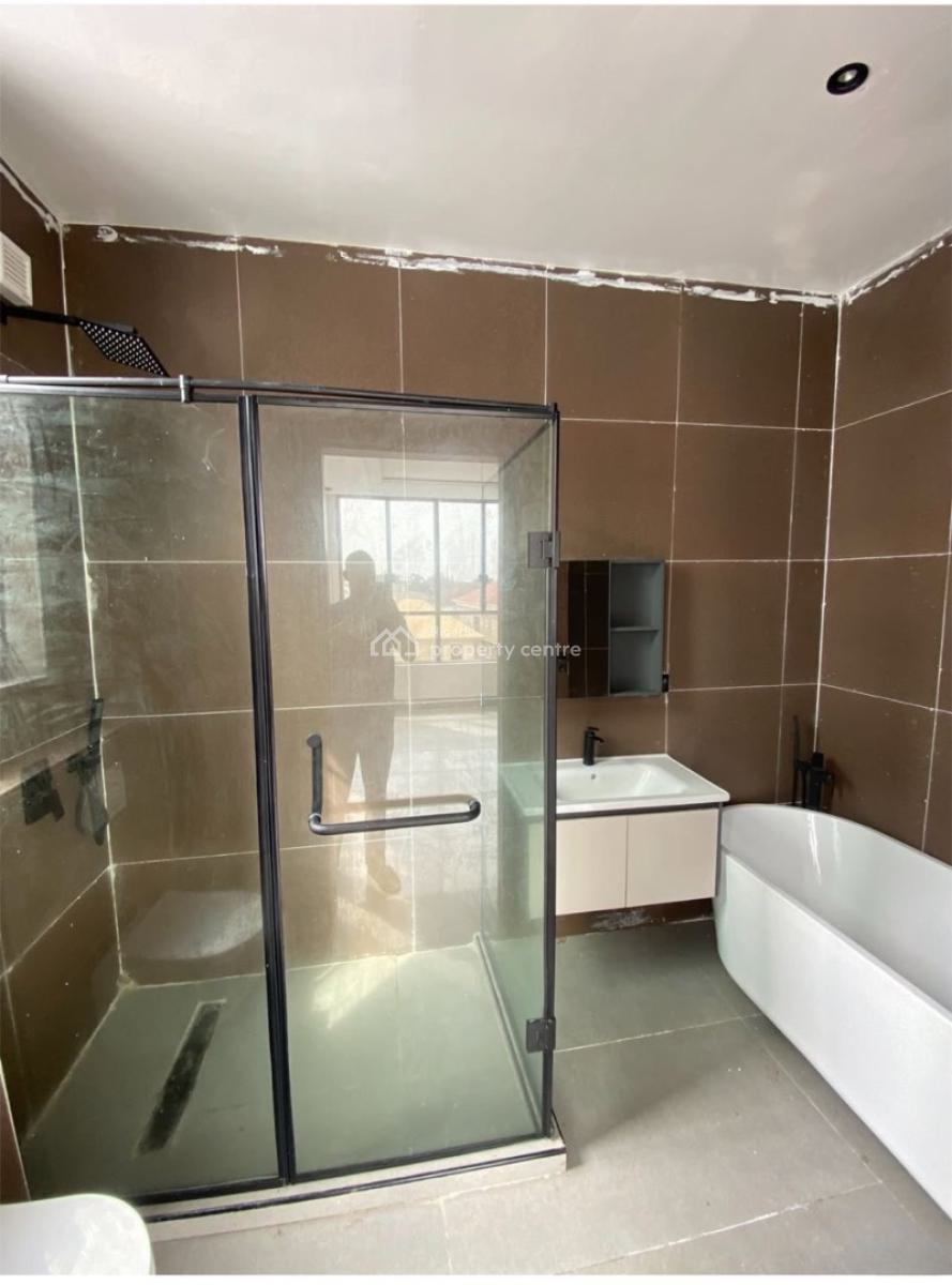 Spacious 5 Bedroom Detached Duplex with Bq, Lekki Phase 1, Lekki, Lagos, Detached Duplex for Sale