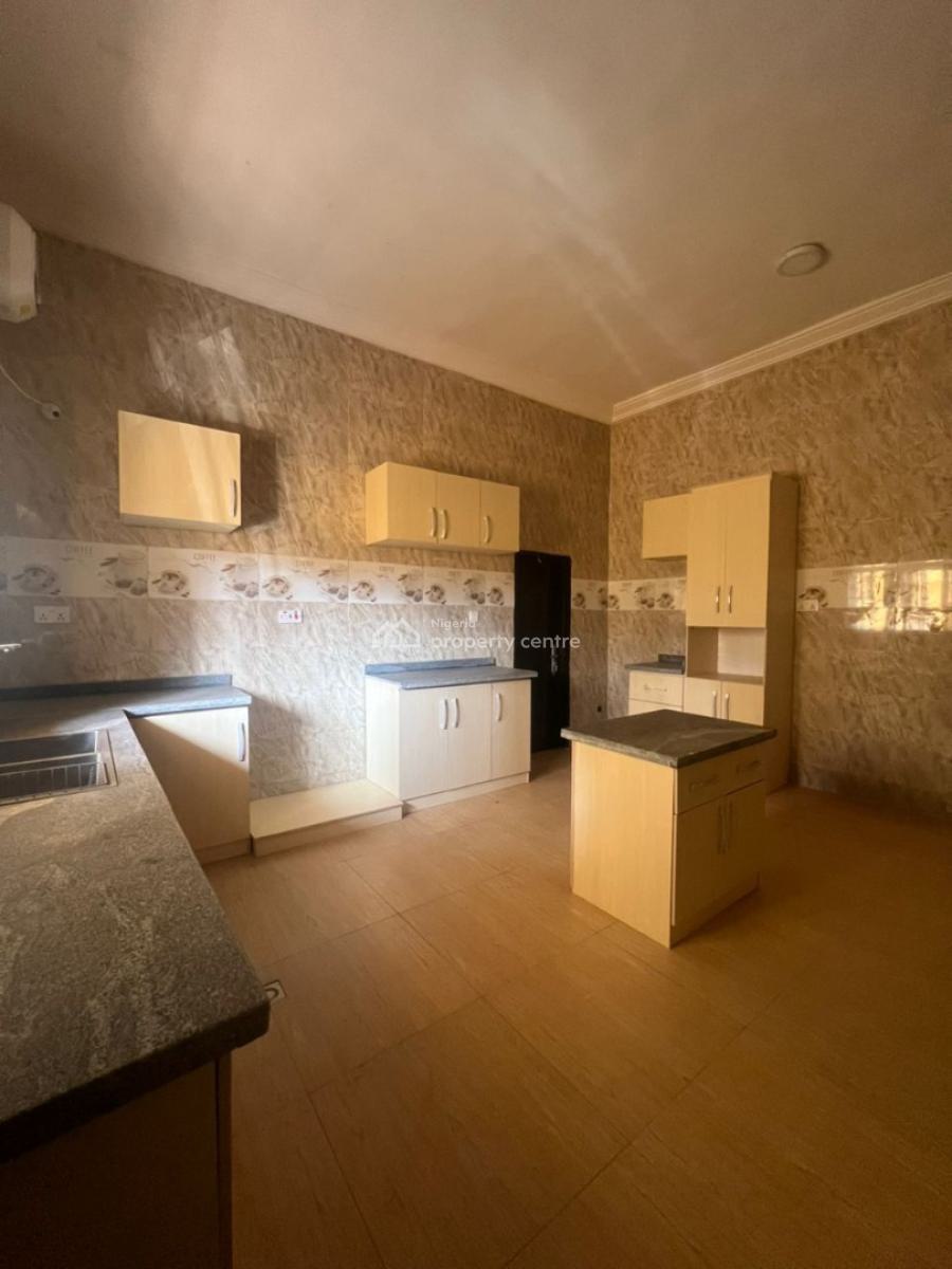 Mortgage Plan: Spacious 3-bedroom Flat, Gaduwa, Abuja, Flat / Apartment for Sale