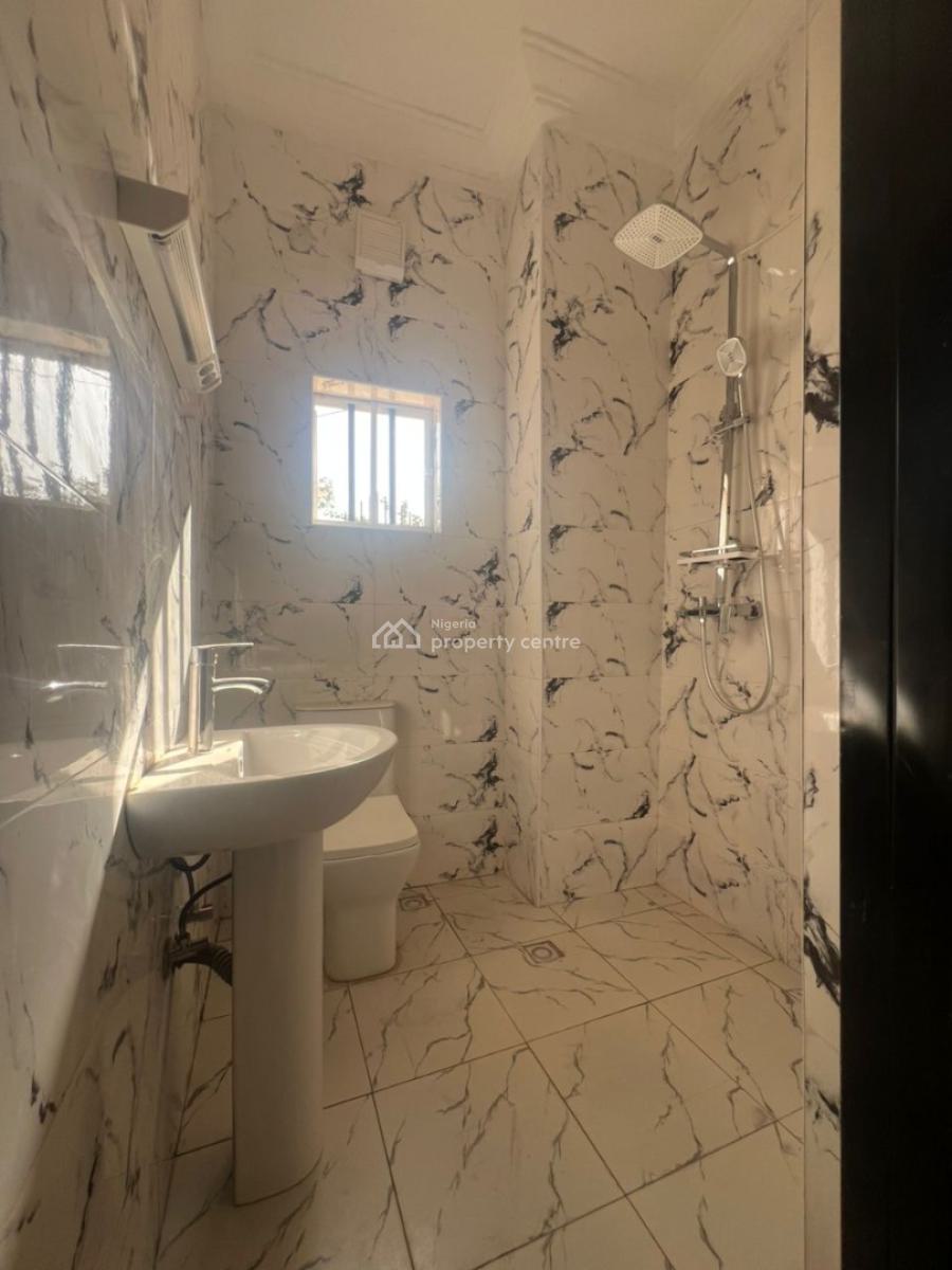 Mortgage Plan: Spacious 3-bedroom Flat, Gaduwa, Abuja, Flat / Apartment for Sale