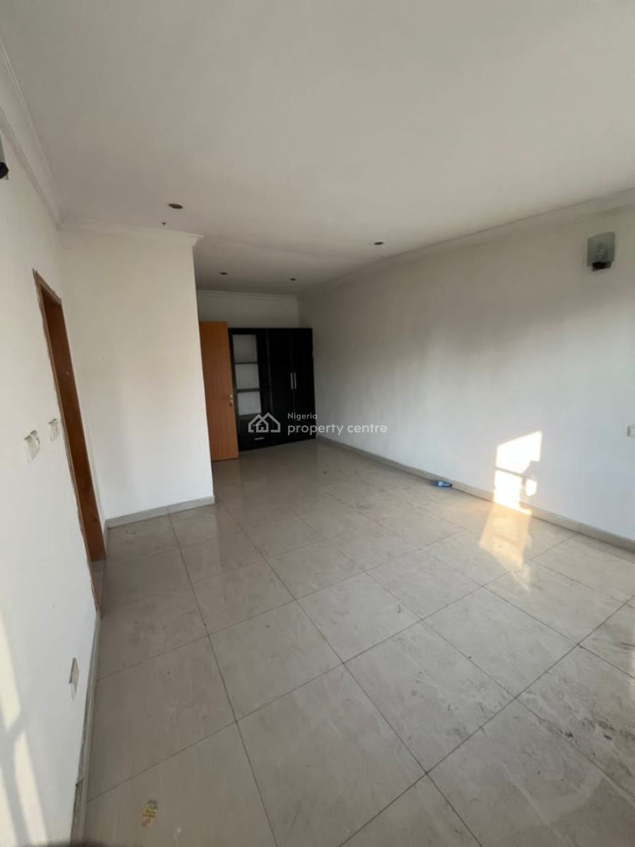 Spacious   Studio Apartment, Bera Estate, Lekki, Lagos, Self Contain (single Rooms) for Rent
