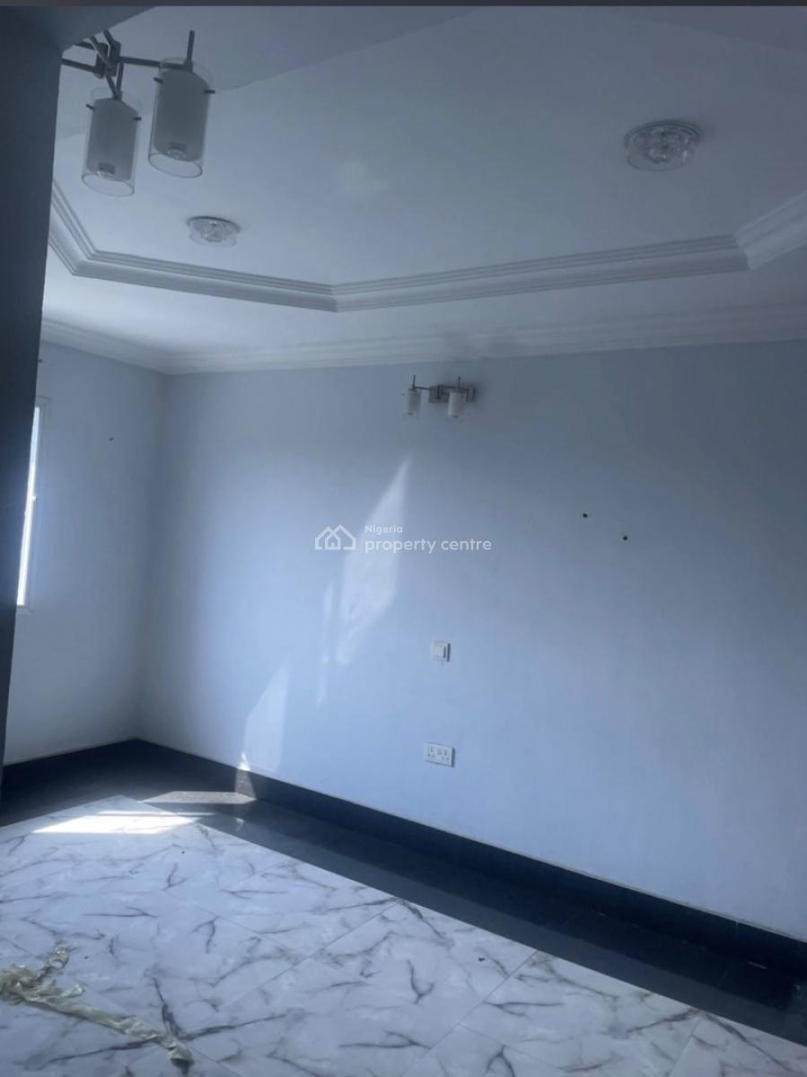 4 Bedroom Terraced Duplex in a Secured Estate, Unilag Estate, Gra Phase 1, Magodo, Lagos, Terraced Duplex for Rent