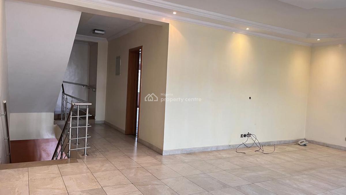 3 Bedroom Apartment with Swimming Pool, Gym & Bq, Ikoyi, Lagos, Terraced Duplex for Rent