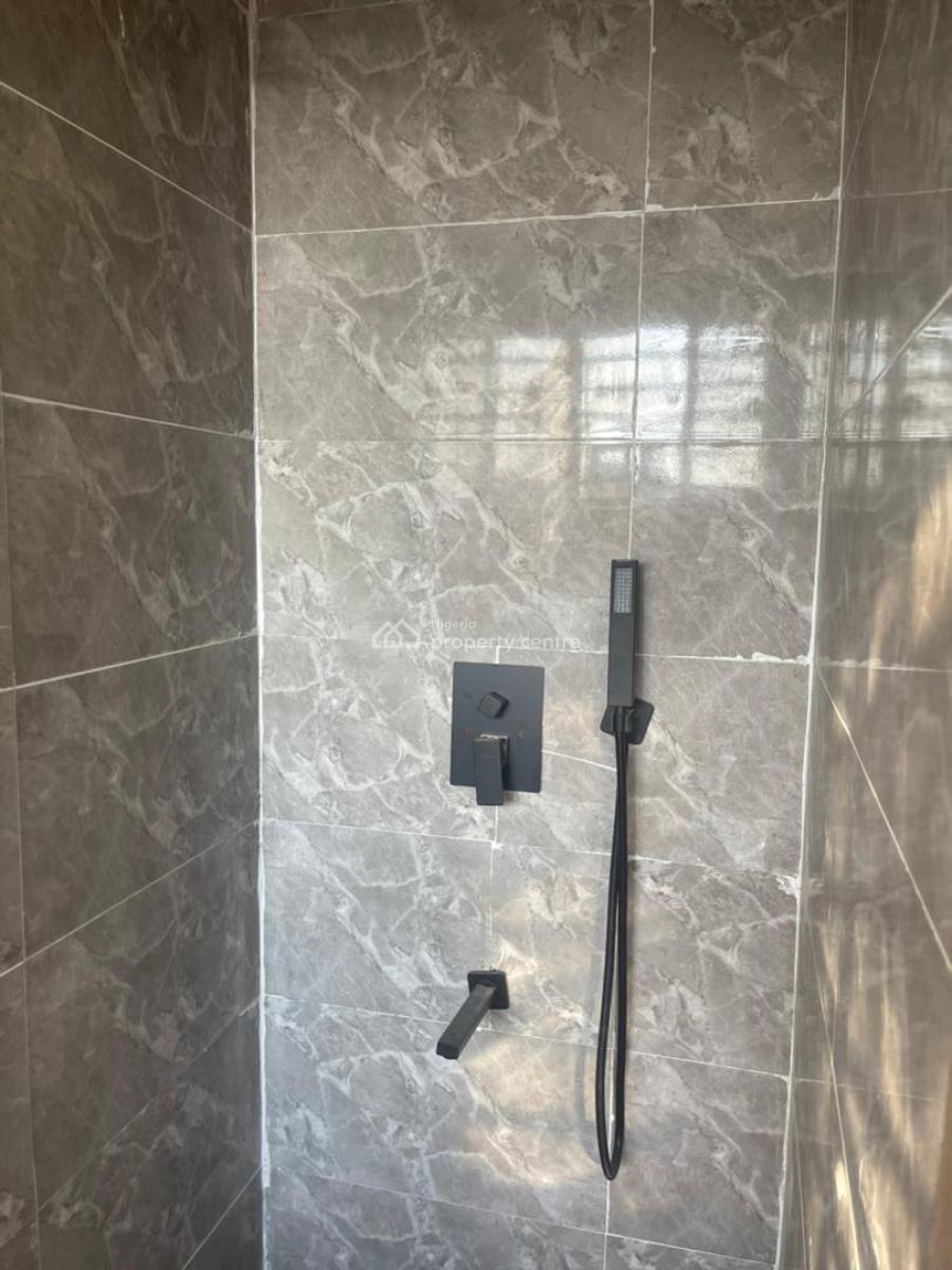 Spacious Luxury 3 Bedroom Flat with Excellent Features, Avocado Estate, Abijo, Lekki, Lagos, Flat / Apartment for Rent