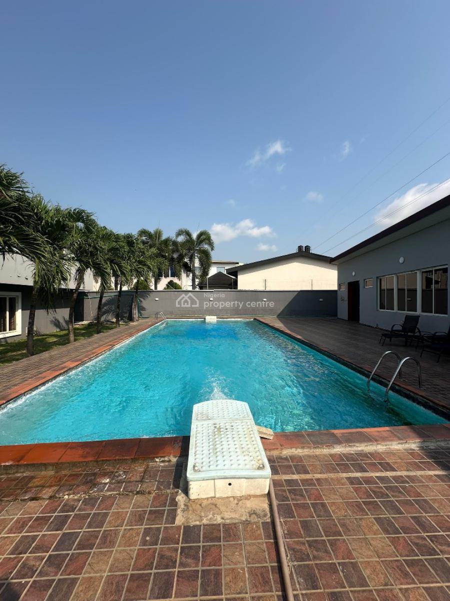 𝐌𝐀𝐈𝐍𝐓𝐀𝐈𝐍𝐄𝐃 4 𝐁𝐄𝐃𝐑𝐎𝐎𝐌 𝐒𝐄𝐌𝐈 𝐃𝐄𝐓𝐀𝐂𝐇𝐄𝐃, Ikoyi, Lagos, Semi-detached Duplex for Rent