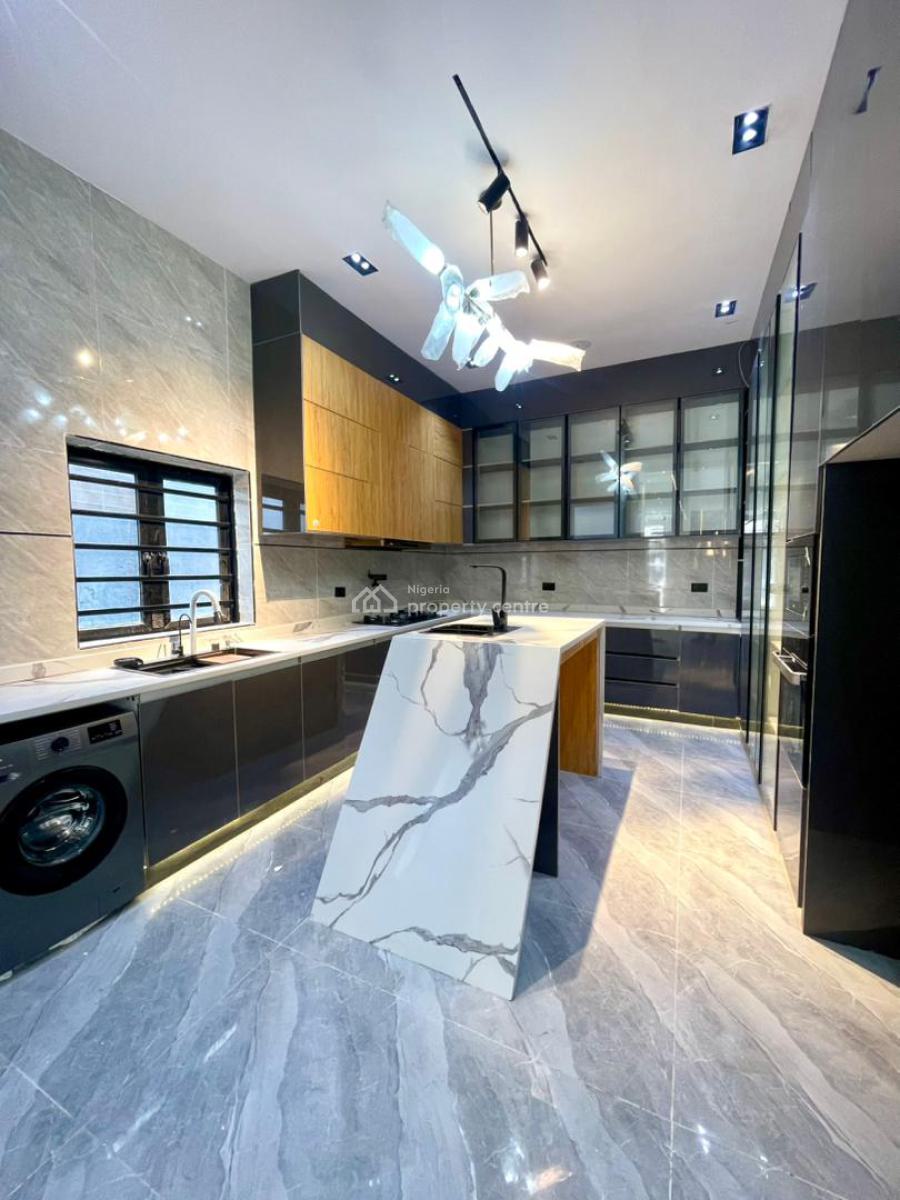 Gracefully Carved 5 Bedroom Luxury Smart Home with Swimming Pool and Bq, Chevron, Lekki, Lagos, House for Sale