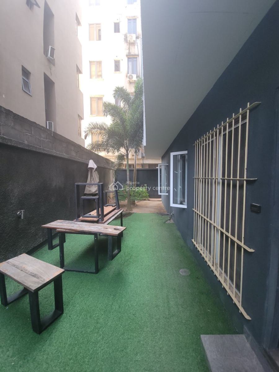 a Lovely and Spacious 2 Bedroom Apartment, Oniru, Victoria Island (vi), Lagos, Flat / Apartment for Rent