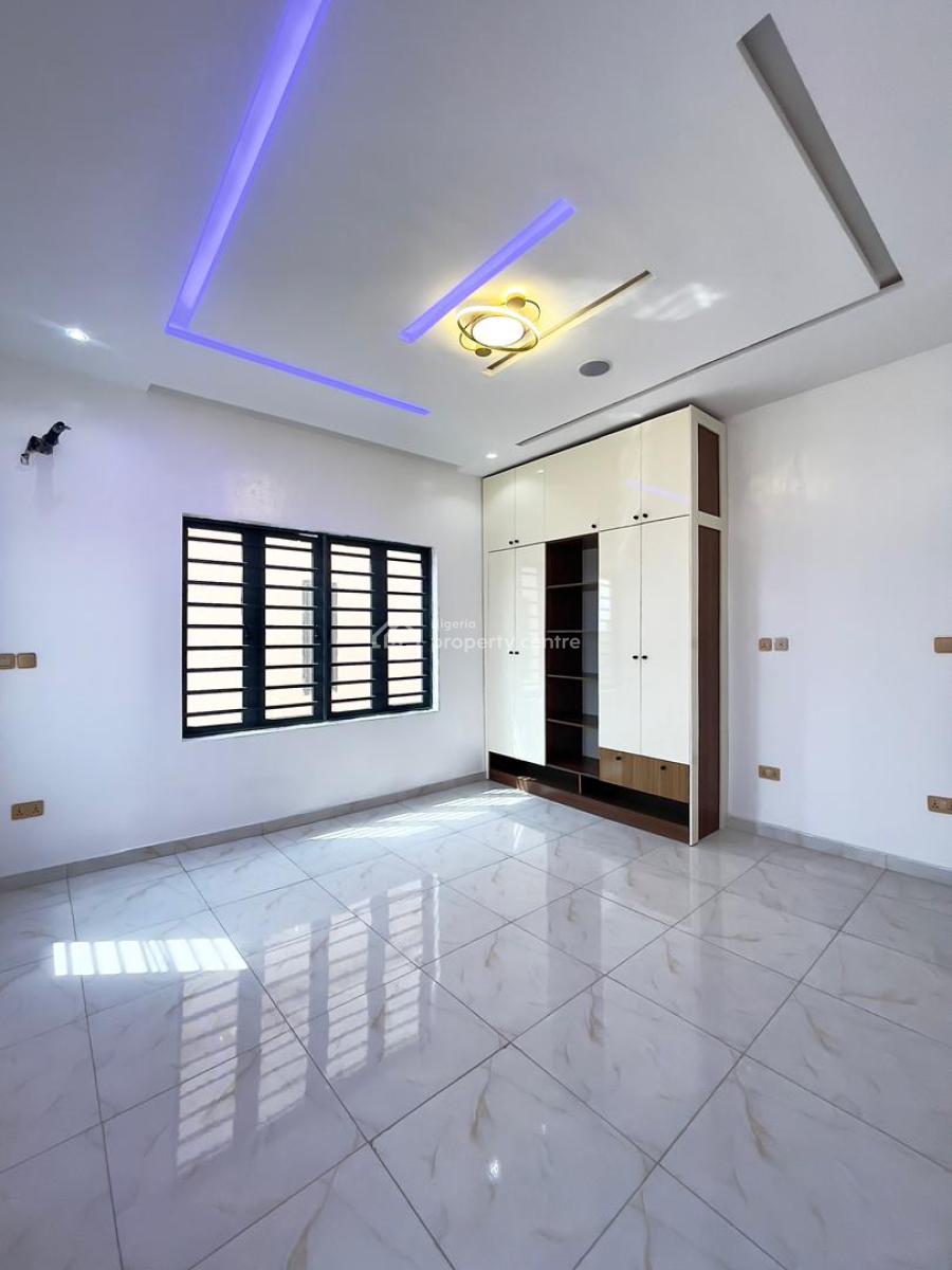 Luxury Spacious 2 Bedroom Apartment, Agungi, Lekki, Lagos, Flat / Apartment for Sale