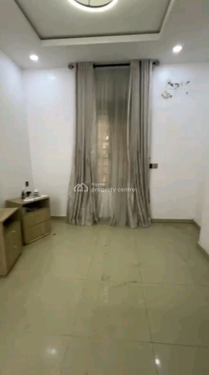 2 Units of Executive Standard Mini Flat, Off Finbars Road By Chemist Bus Stop, Akoka, Yaba, Lagos, Mini Flat (room and Parlour) for Rent