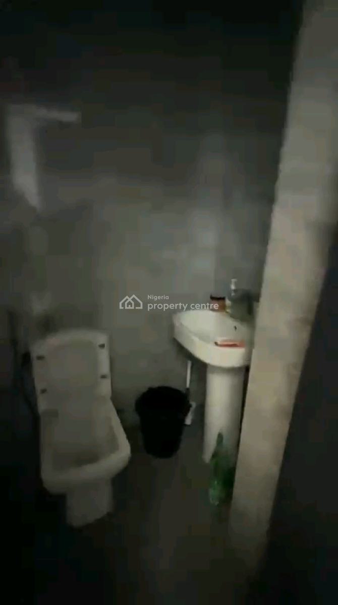 2 Units of Executive Standard Mini Flat, Off Finbars Road By Chemist Bus Stop, Akoka, Yaba, Lagos, Mini Flat (room and Parlour) for Rent