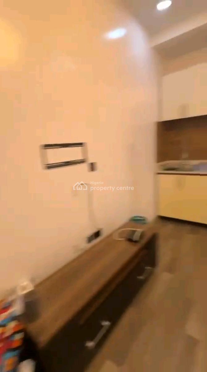 2 Units of Executive Standard Mini Flat, Off Finbars Road By Chemist Bus Stop, Akoka, Yaba, Lagos, Mini Flat (room and Parlour) for Rent