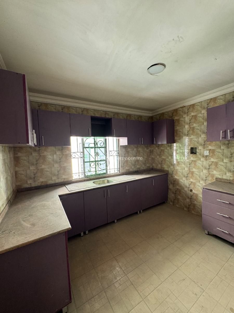 Well Maintained 2 Bedroom Apartment, Chevron, Lekki Phase 2, Lekki, Lagos, Flat / Apartment for Rent