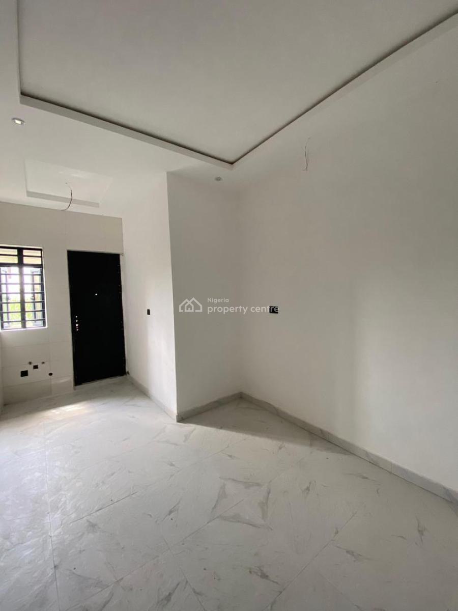 a Well-detailed 2 Bedroom Apartment, Ajah, Lagos, Flat / Apartment for Sale