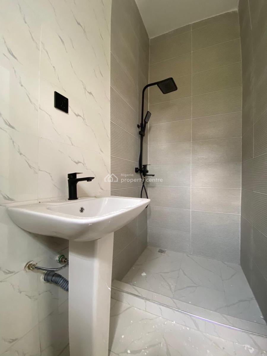 a Well-detailed 2 Bedroom Apartment, Ajah, Lagos, Flat / Apartment for Sale