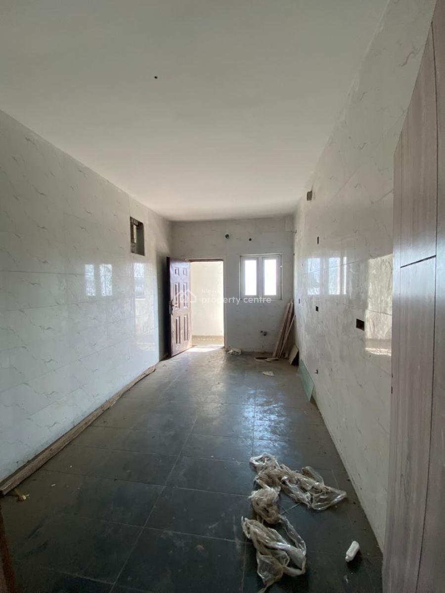 3 Bedroom Apartment, Lekki Phase 1, Lekki, Lagos, Flat / Apartment for Sale