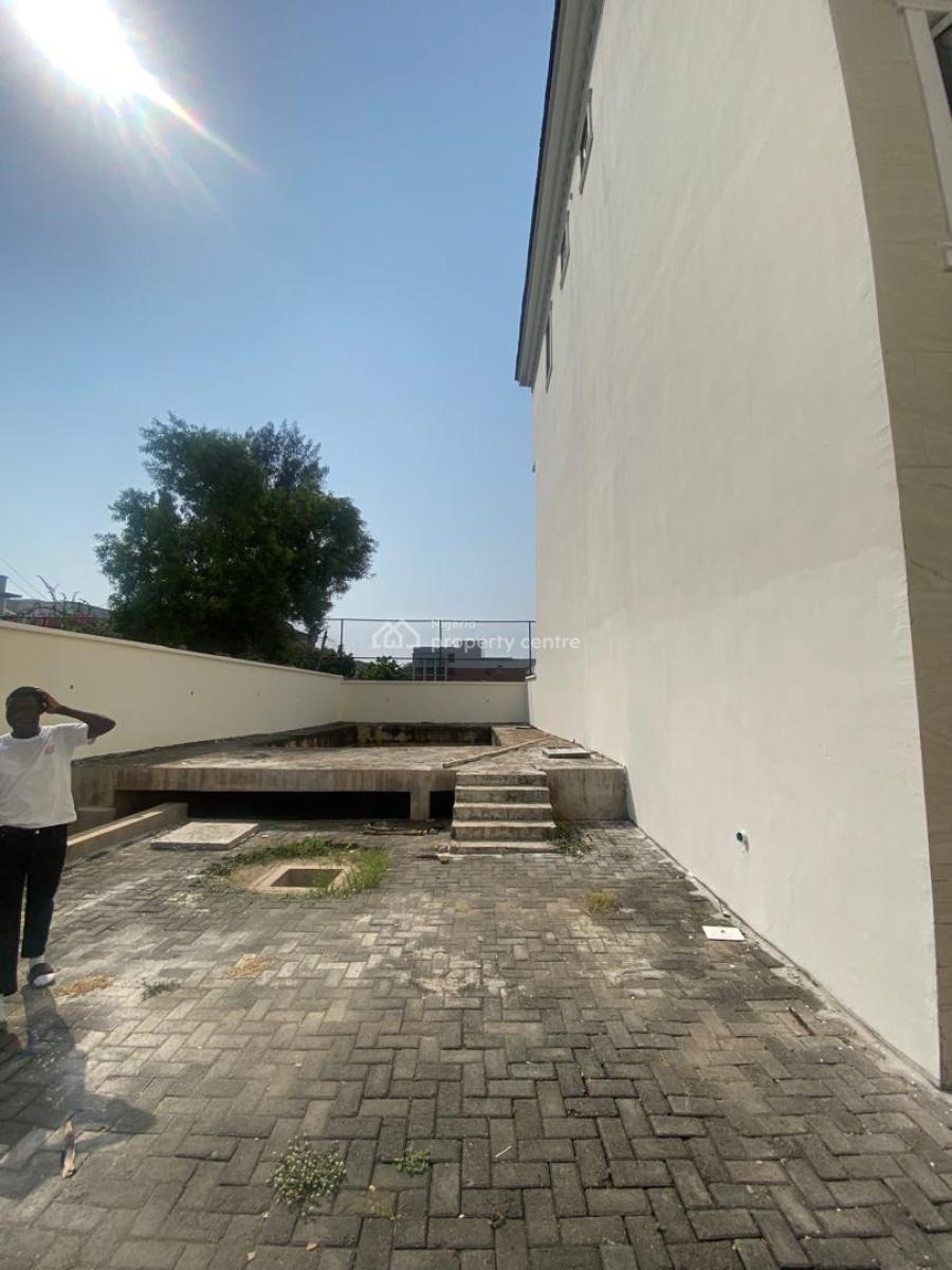 3 Bedroom Apartment, Lekki Phase 1, Lekki, Lagos, Flat / Apartment for Sale