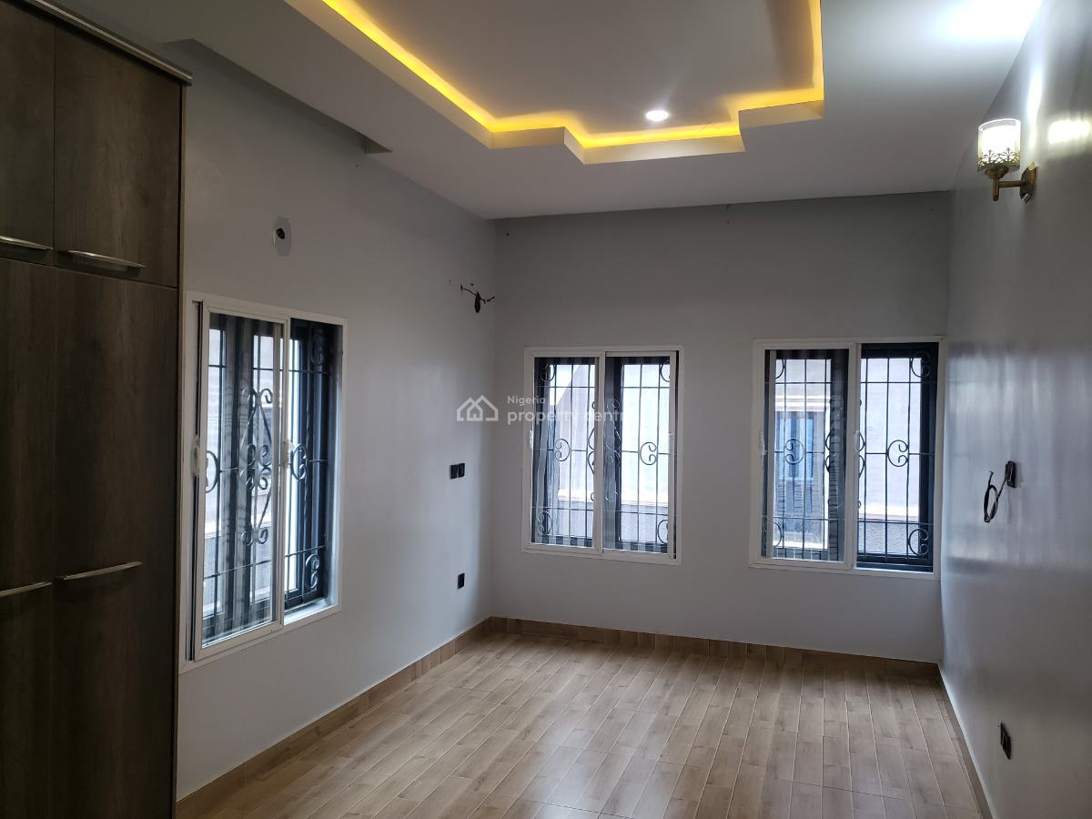 Clean 7 Bedroom Duplex with Bq, Naf Valley Estate, Asokoro District, Abuja, Semi-detached Duplex for Sale