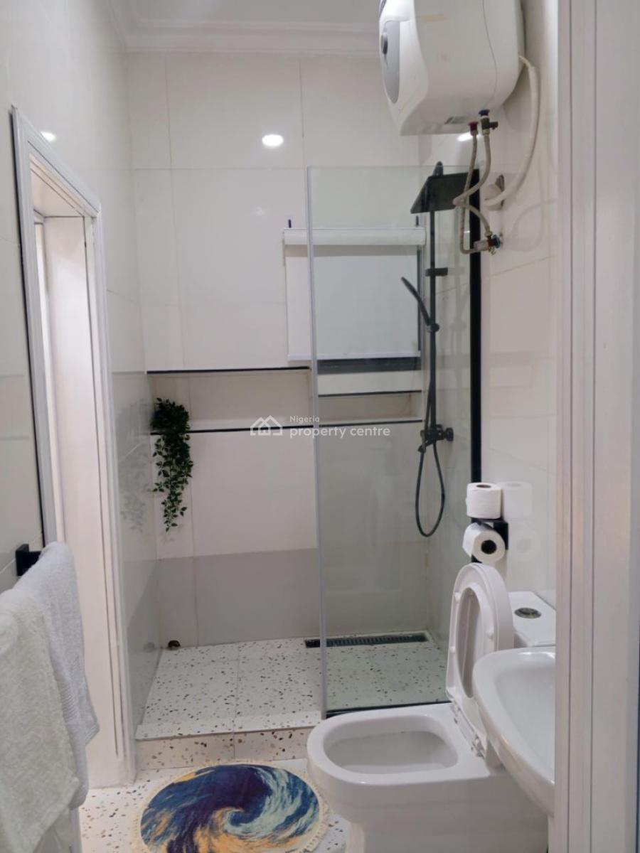 Cozy and Fully Furnished 2-bedroom Apartment, Lekki Phase 1, Lekki, Lagos, Flat / Apartment for Rent
