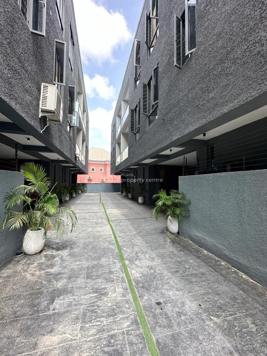 Luxurious 4 Bedroom Terrace Duplex, Lekki Phase 1, Lekki, Lagos, Terraced Duplex for Sale