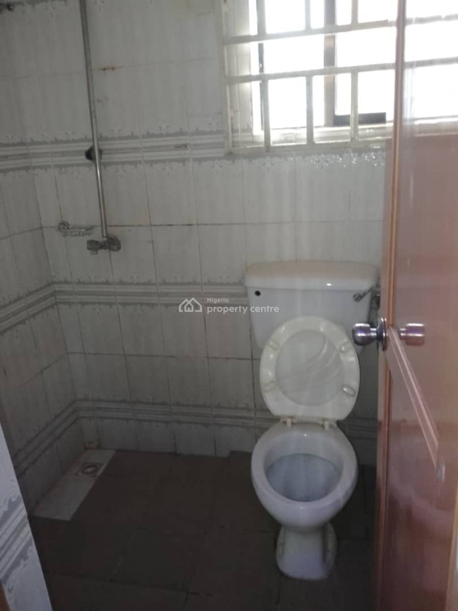 a Standard Room Self Contain Apartment in a Decent Environment, 6th Avenue, Gwarinpa, Abuja, Self Contain (single Rooms) for Rent