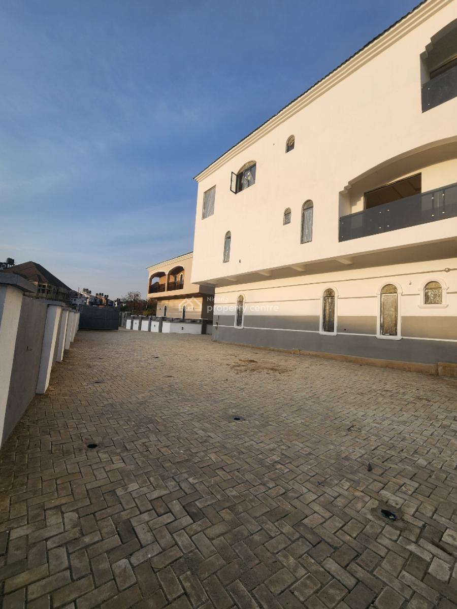 Beautifully Crafted/finished 5 Bedroom Semi-detached Duplex, Naf Valley Estate, Asokoro District, Abuja, Semi-detached Duplex for Sale