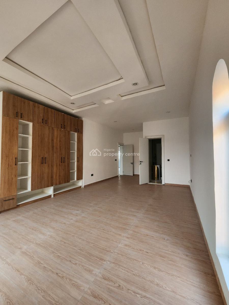 Beautifully Crafted/finished 5 Bedroom Semi-detached Duplex, Naf Valley Estate, Asokoro District, Abuja, Semi-detached Duplex for Sale