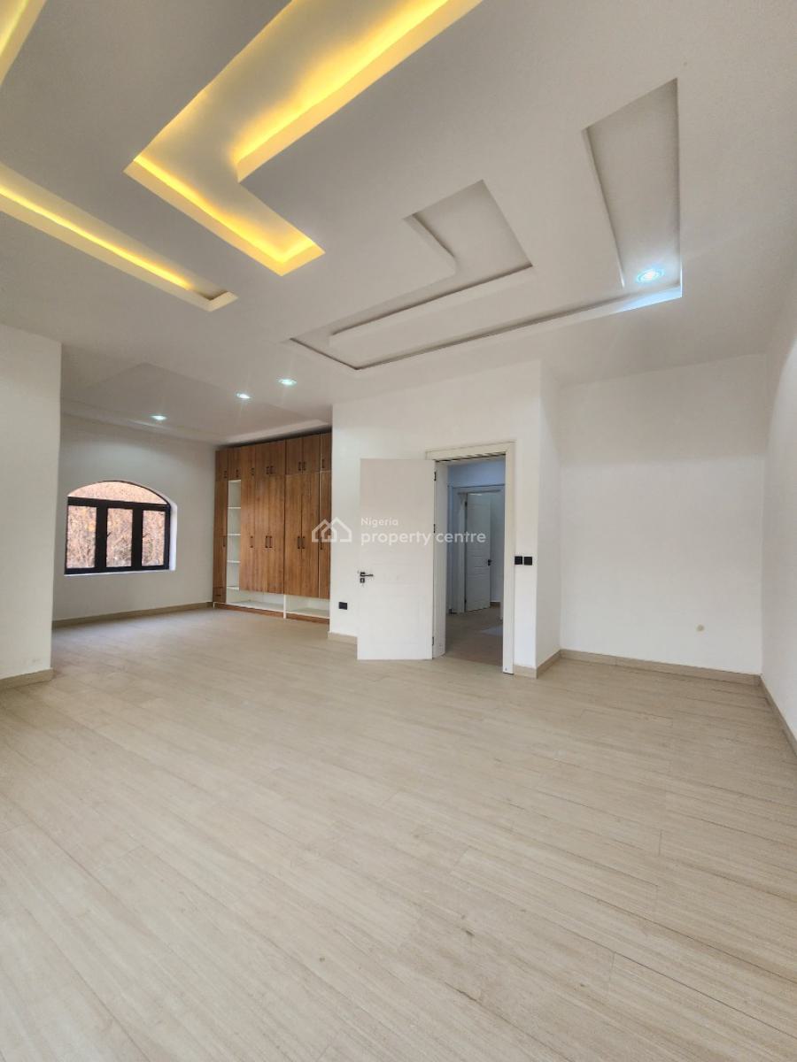 Beautifully Crafted/finished 5 Bedroom Semi-detached Duplex, Naf Valley Estate, Asokoro District, Abuja, Semi-detached Duplex for Sale