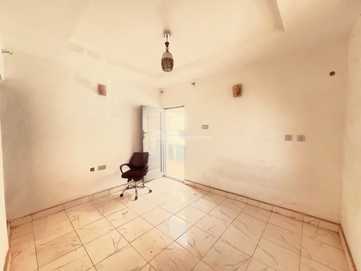 Clean Self Contain Apartment, By Lea Primary School, Apo, Abuja, Self Contain (single Rooms) for Rent