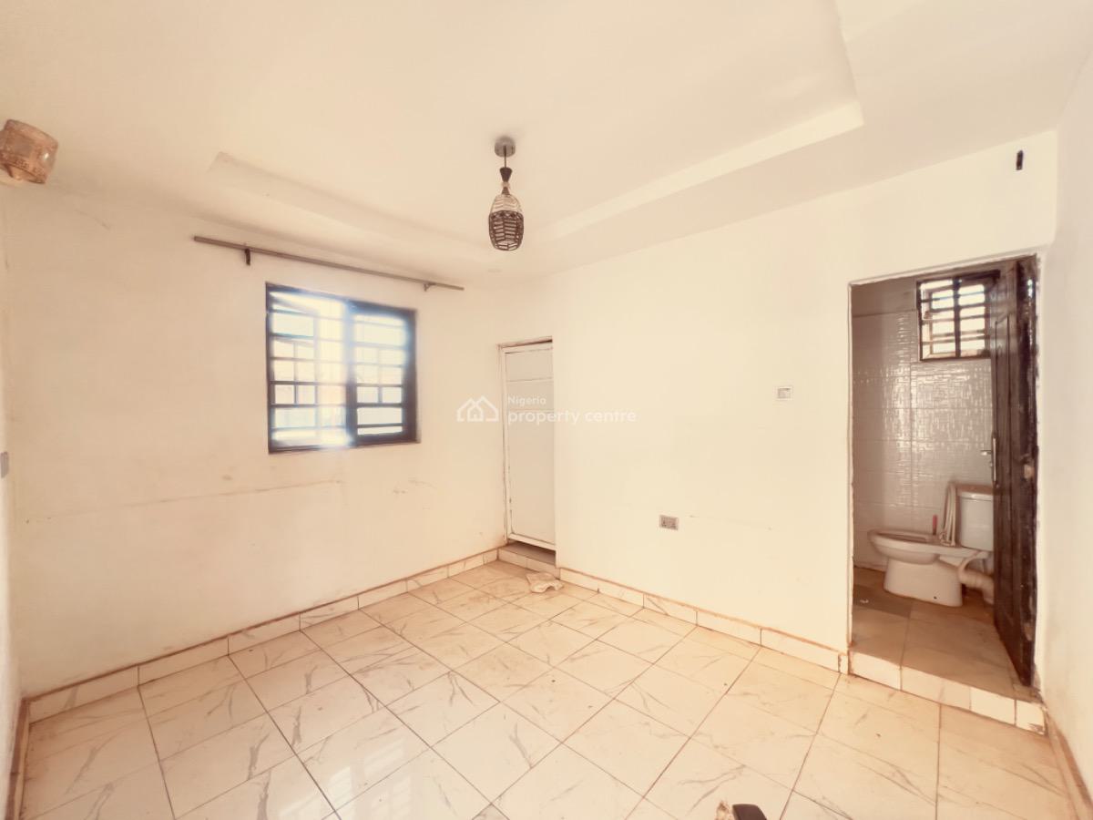 Clean Self Contain Apartment, By Lea Primary School, Apo, Abuja, Self Contain (single Rooms) for Rent