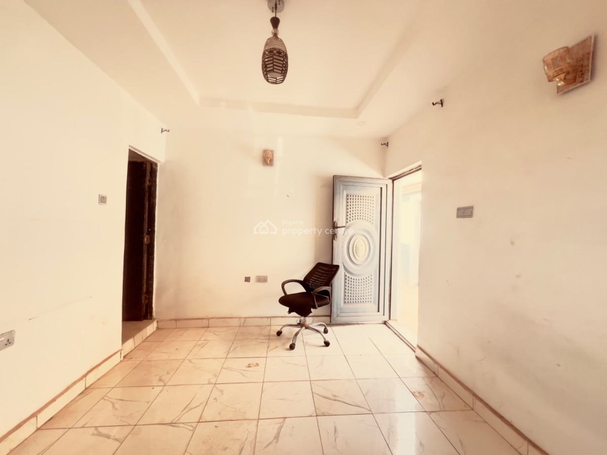 Clean Self Contain Apartment, By Lea Primary School, Apo, Abuja, Self Contain (single Rooms) for Rent